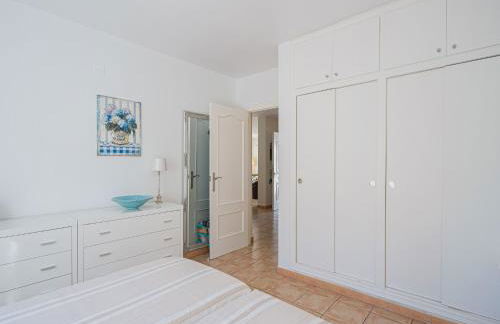 Sunny Poolside Stay in Busot - Foto 24