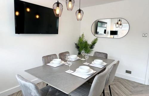 Marham House by Blue Skies Stays - Photo 12