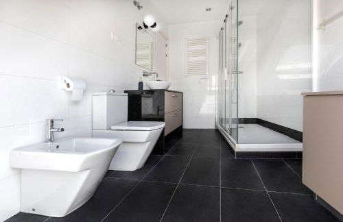 Slow Suites Chueca - Photo 56