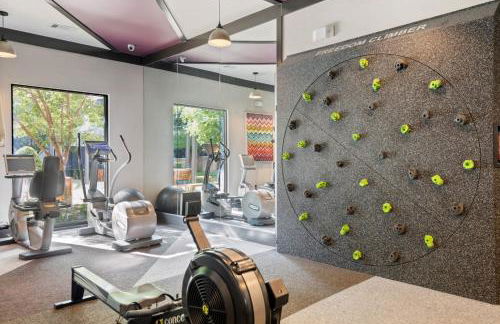 Best DTX Secret 4 ppl Free Parking 1 bd - Foto 16