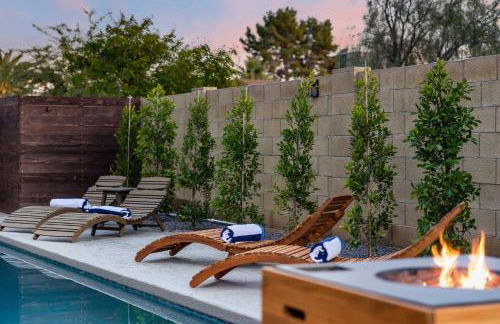 Modern Cactus Home - Luxe with Spa-baths Pool & Firepit - Foto 2