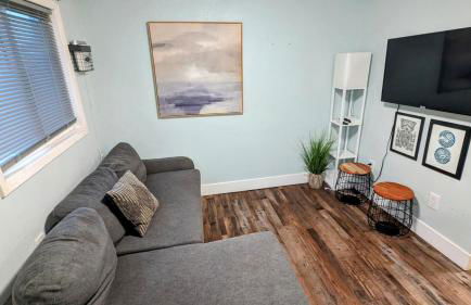 1964 Earthquake Cottage - Slumber Village 10 - Photo 1