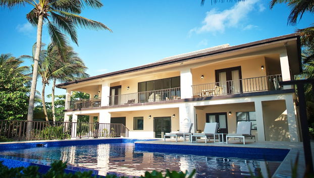 Beachfront Villa With Long Private Pier and Pool - Foto 2, Habitación