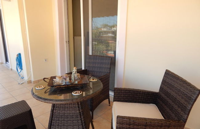 Angela s Apartment With Beautiful Balcony View - Foto 34