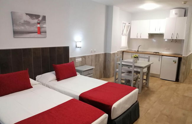 Apartamentos Puerta del Sur - Photo 14