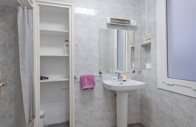 Apartamentos Tarradellas - Foto 41
