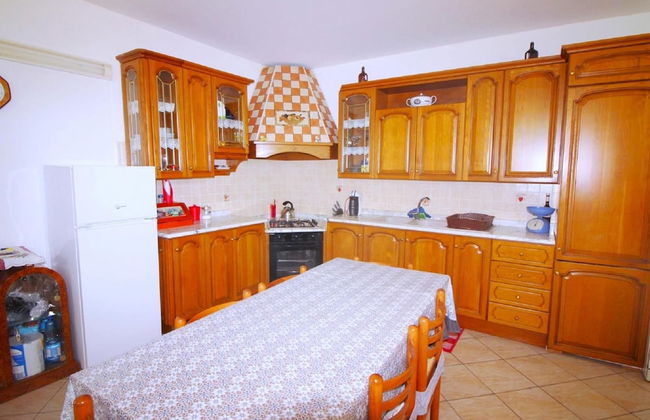 Inviting Holiday Home With Private Pool - Foto 6