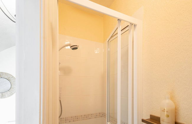 Host Stay The Keep - Photo 28