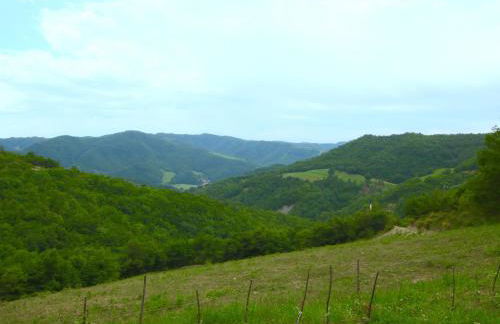 Farmhouse in Marche with Pool and Views - Foto 30