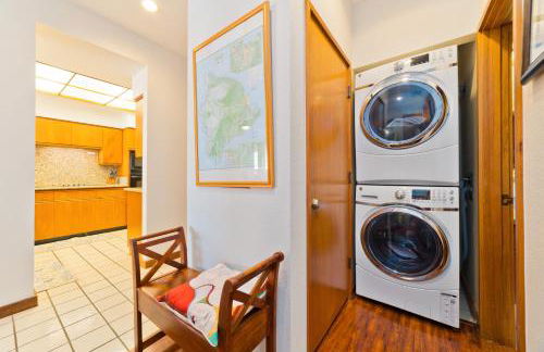 Hilton Pool Pass incl - Spacious & Relaxing Resort Gem ~ View ~ Pool ~ Gym - Foto 60