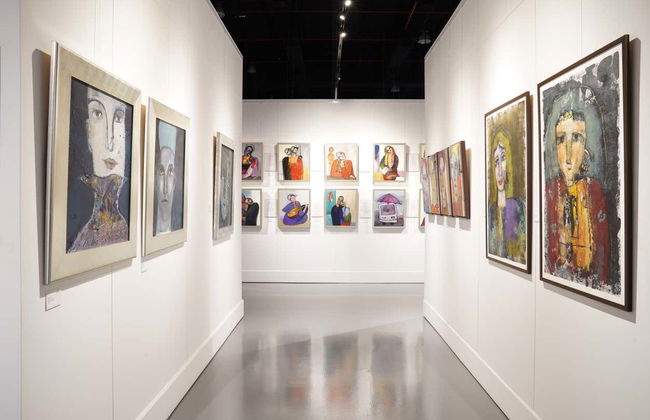 Visita guiada por Alia Gallery - Foto 1