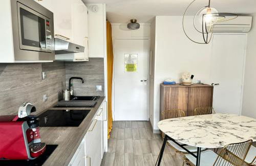 4 pers , 100m de la plage marina baie des anges French Riviera - Foto 25