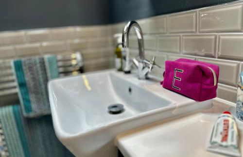 Mayflower Cottage - 4 Bedrooms, Uppingham Town Centre by Belmont Places - Foto 14