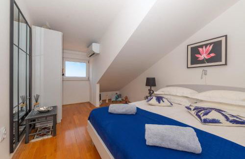 Luxurious Penthouse Style Apartment - Foto 2