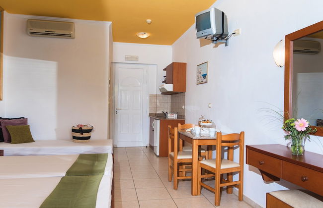 Yiannis Manos - Foto 9