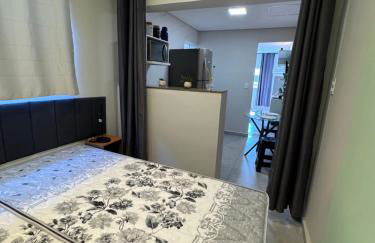 Studio no centro, a 50m da delegacia - Foto 5