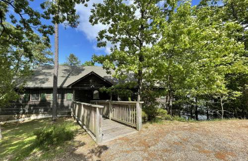 C17, Three bedroom, three bath log-sided, luxury Harbor North cottage with hot tub cottage - Foto 1