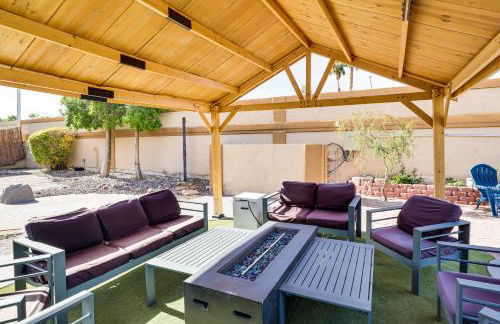 4,300-Sq-Ft Villa in West Vegas with Pool and Games! - Foto 34