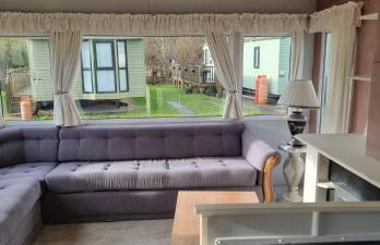 Caravan - Sleeps 8 pet friendly & hot tub - Foto 1