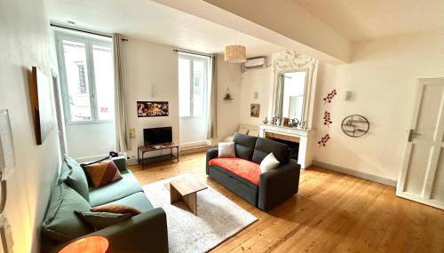 Louisa - Spacieux en Plein centre - Places gratuites - 1er étage - Photo 1