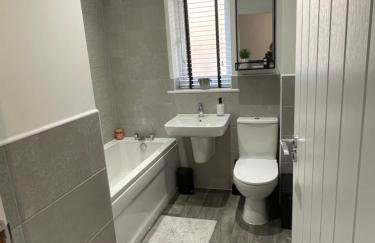 Amersham House - sleeps 6, pets free - Foto 8
