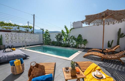 Serene Pool Villa - 8 min to Kalyves Beach - Foto 38