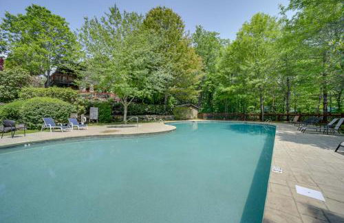 Lake Access and On-Site Creek Lake Toxaway Home! - Foto 39