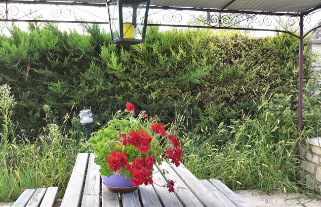 Holiday Home in Montclera With Sunny Garden, Playground Equipment and Private Pool - Foto 40