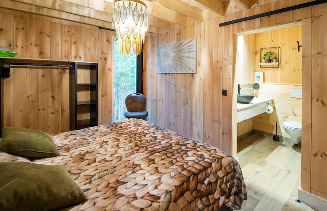 Escape With Heated Pool - Photo 3