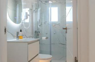 Top Floor 2 Bedroom Apartment with Terrace - Foto 28