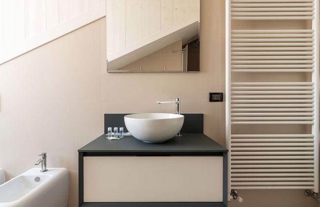 easyhomes - Brera Luxury Suites - Photo 40