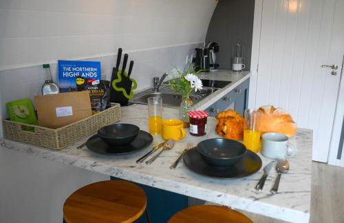 Newmore Highland Pods with Hot Tubs on NC500 - Foto 40