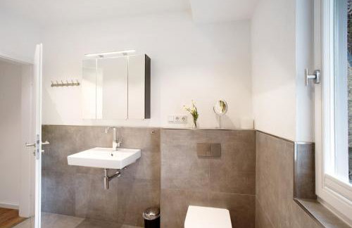 Gut Vasbach Ferienwohnungen - Photo 6