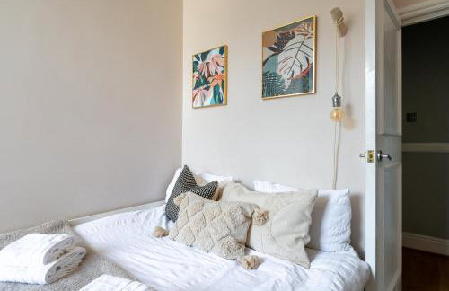 Prime Location Cardiff Pontcanna Modern 2 Bedroom Apartment with Privat Parking - Foto 14