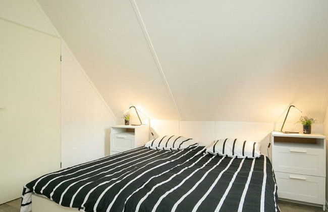 Rustic Villa w/ Shared Pool - Photo 2