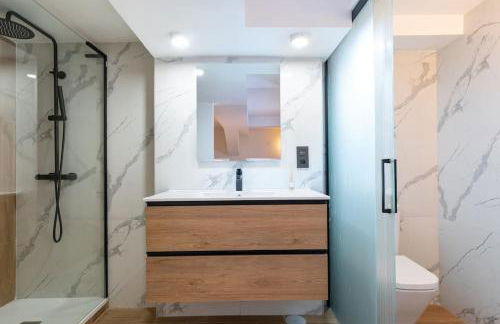 Precioso dúplex en zona Vista Alegre en Madrid - Photo 28