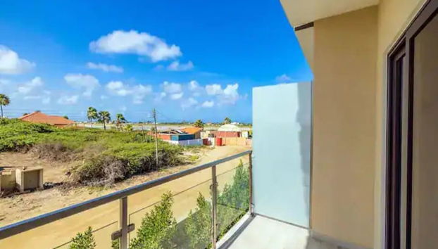 1BR Gold Coast Pools Tennis Gym Security - Foto 5, Habitación