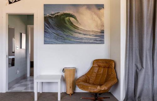 Mid Century Modern Family Home On 25 Acres! - Foto 40