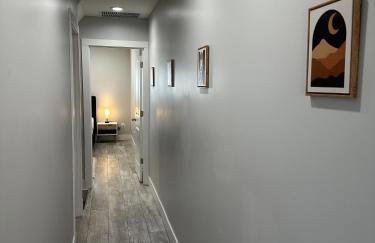 Urban Retreat 2BR Near Downtown - Foto 13