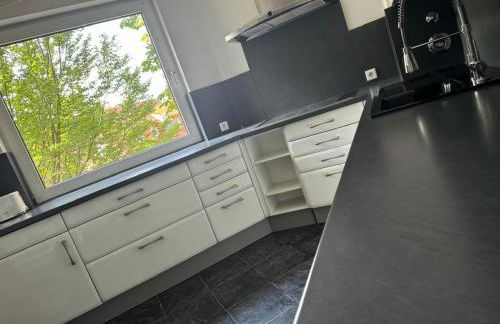 einfachHEIMISCH - Apartment am See - NETFLIX - ERHOLUNG PUR - SEEBLICK - MODERN - Foto 5