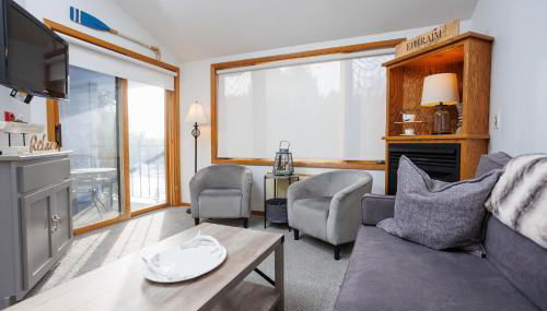 Cedar Haven Unit 202 by Simple Life Rentals - Photo 5