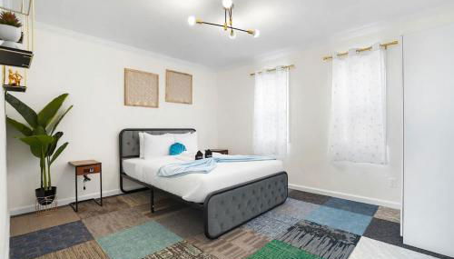 4 beds Private Unit Near BeachWalk, Golf, Trail - Foto 3