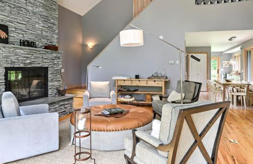 Berkshires Home on 11 Acres with Pond and 2 Fire Pits! - Foto 8