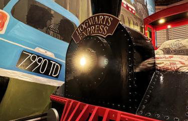 Wizards Retreat - 8 Mins to Warner Bros Studio! - Foto 13