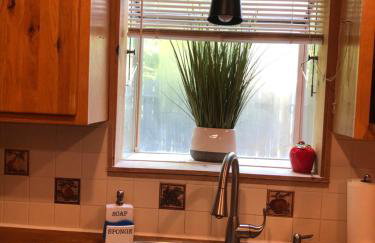 Bethel Escape Hot Tub 4 beds Game Room and Fire pit Fully Stocked Kitchen - Foto 19