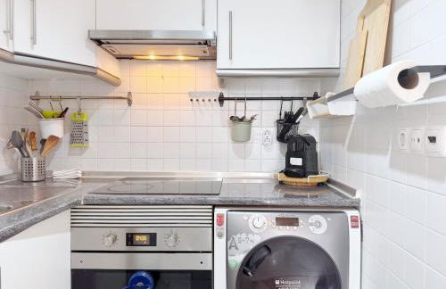 Basilio Studio next to Ladra Flea Market - Foto 9