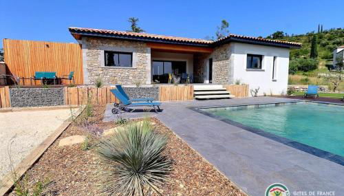 Villa la crozette 4 étoiles, climatisée avec grande piscine - Foto 3, Garden, sunbed, Garden view