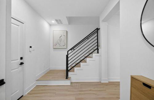 Luxury Home: Mins to NRG, Hobby Airport & Midtown - Foto 36