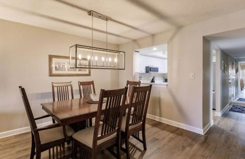 1125-701 Skyline Serenity at Our Condo - Foto 17