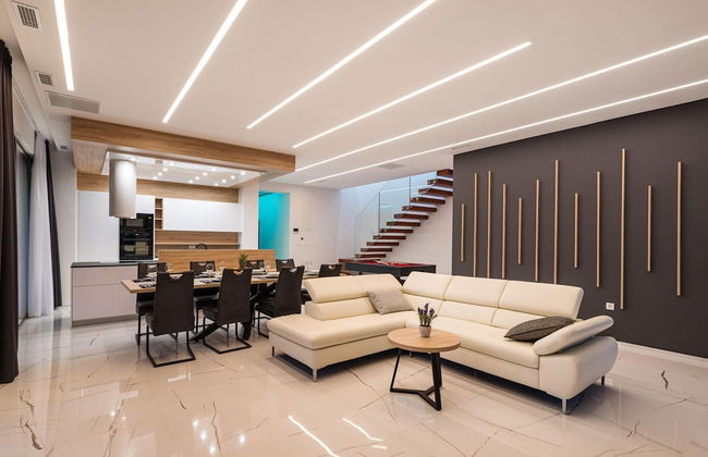 Luxury Villa With Private Indoor and Outdoor Pool - Foto 9